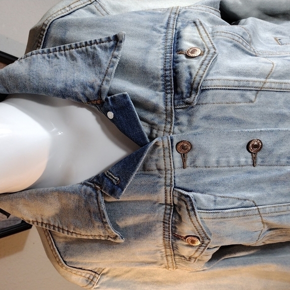 BOHO Denim Jacket Medium - Picture 4 of 16